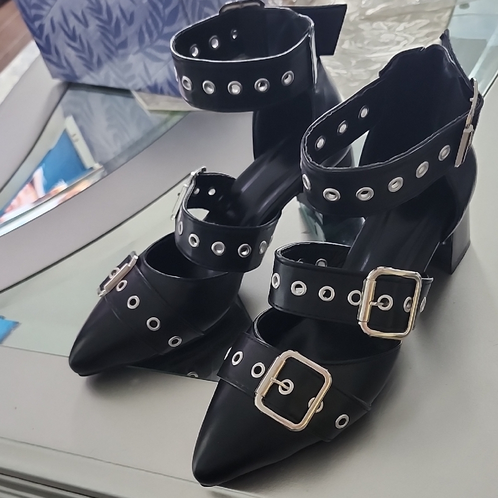 Black Pointed Toe Heels with Straps (US 6.5 Or Eur 37)